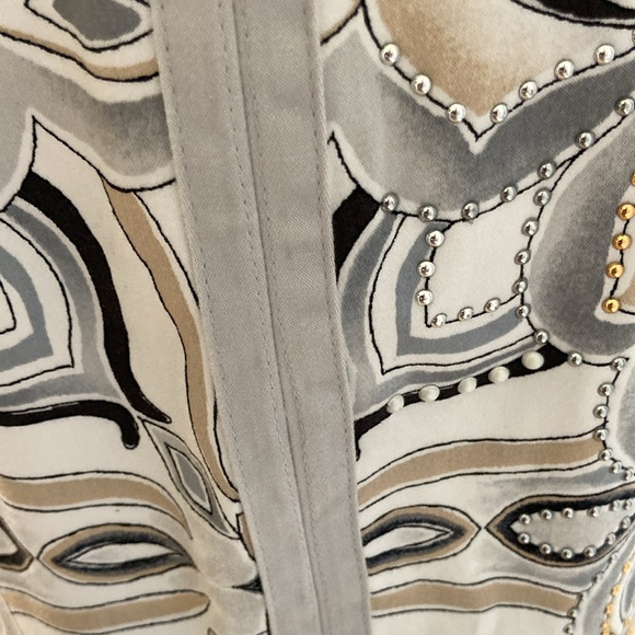 White House-Black Market Skirt Set-Skirt is sz 4, top is sz 0. Beautiful pieces. - Picture 11 of 16